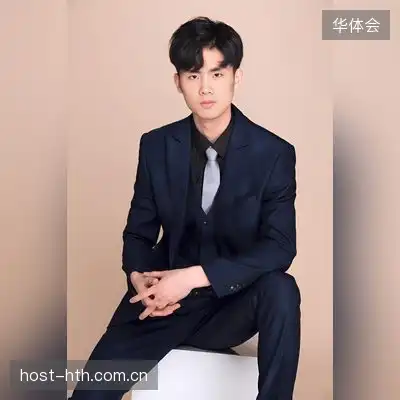 屈露云